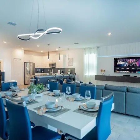 9114 Luxury Home Plus Private Pool